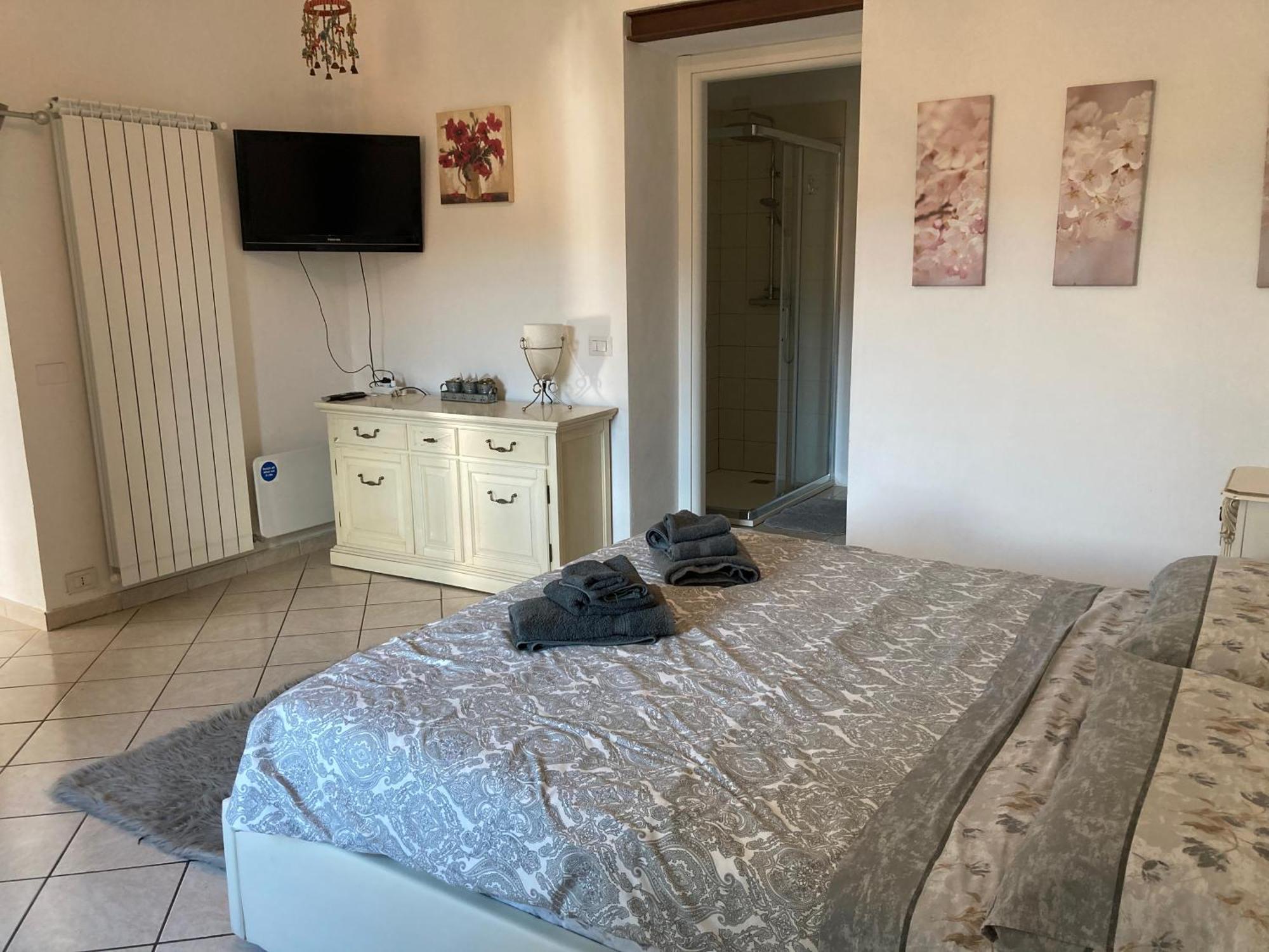 Bellissima Macie Lägenhet Miasino Exteriör bild